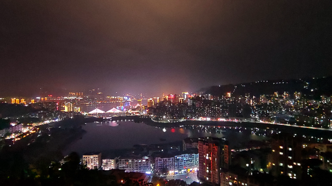 重庆明珠万州：探秘山水之城的美食与文化魅力之旅